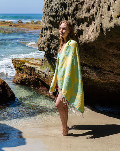 Genius 2-in-1 Convertible Beach Towel Bag