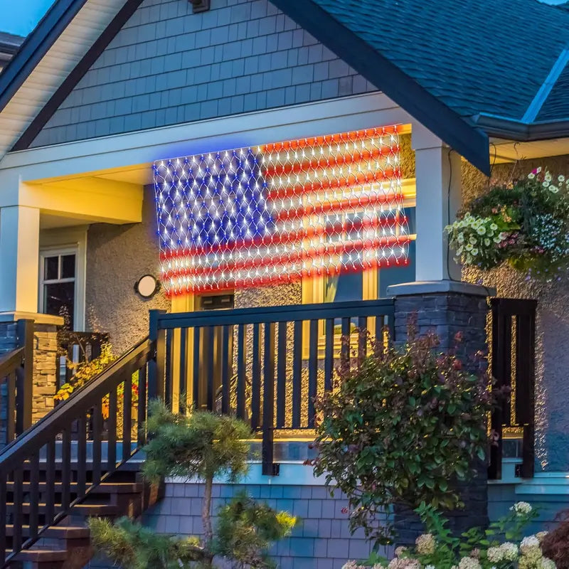 Outdoor solar American flag light, 6.5 ft x 3.28 ft, ultra-bright; suitable for Independence Day, National Day, and Memorial Day decorations; waterproof solar outdoor light.
